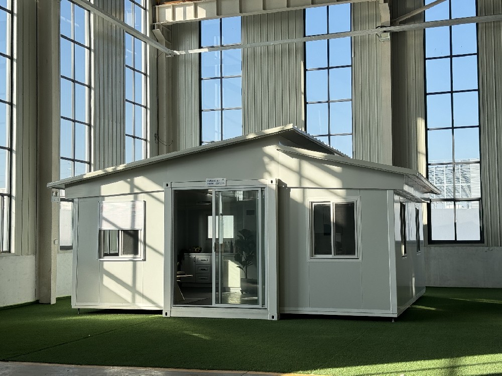 20 Ft Expandable SandwichPanel