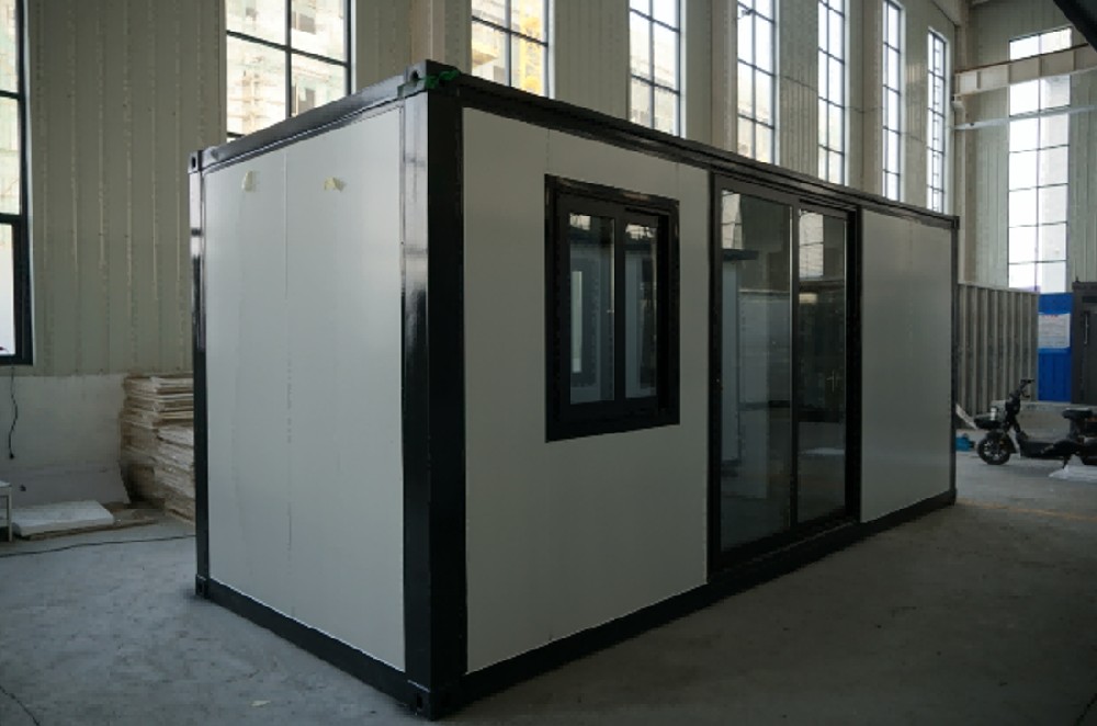 FLAT PACKING BLACKWHITE